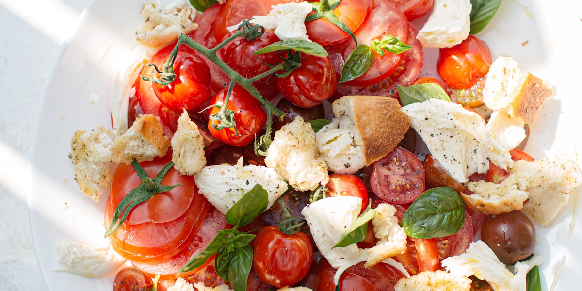 Lawn care and landscaping work